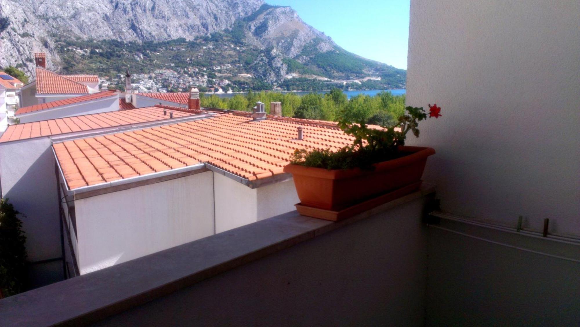 Apartments Ivka Omis Room photo